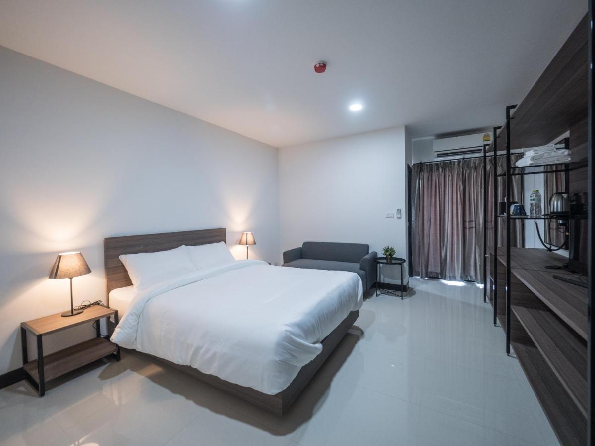 Tassana Place Chonburi Exterior photo